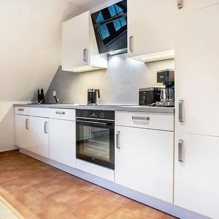 Ferienapartment 5 Seebruecke * Sellin (Rugen)